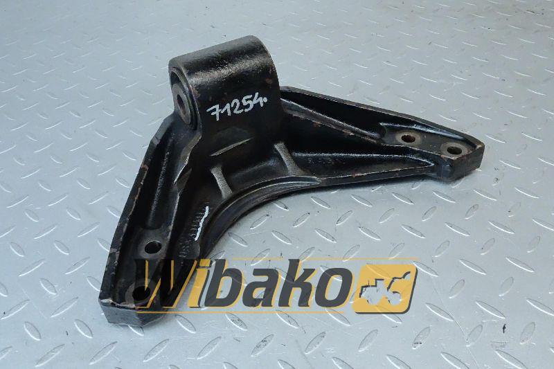 Engine mount for engine Case 6T-830 3914117 - Motor és alkatrészek - Építőipari gépek: 1 kép. Engine mount for engine Case 6T-830 3914117 - Motor és alkatrészek - Építőipari gépek: 1 kép.