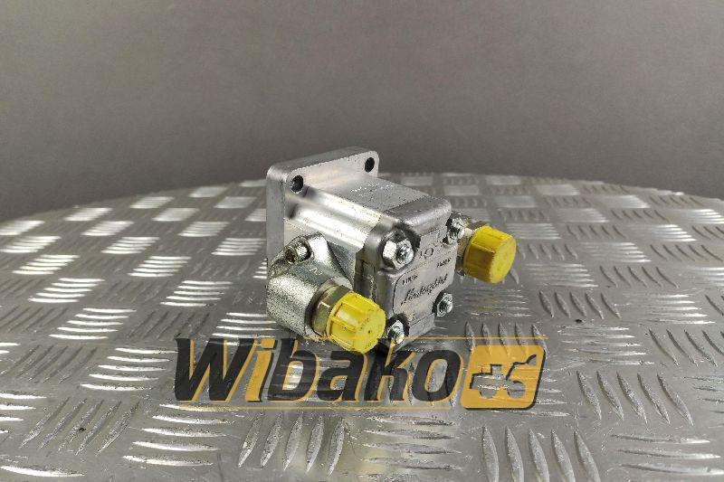Gear pump Lamborghini HLPD/X.144C - Hidraulikus szivattyú - Építőipari gépek: 1 kép. Gear pump Lamborghini HLPD/X.144C - Hidraulikus szivattyú - Építőipari gépek: 1 kép.