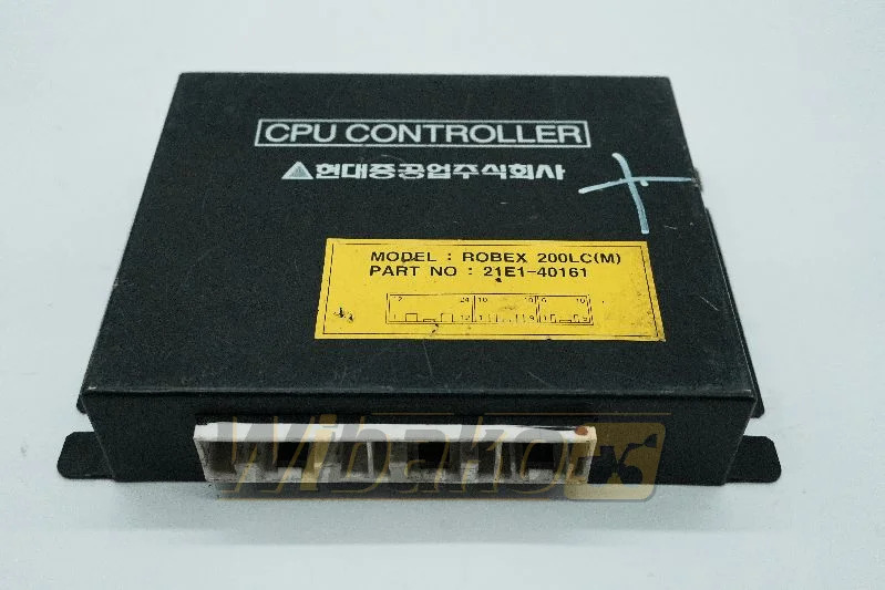 Hyundai 21E1-40161 - ECU - Építőipari gépek: 3 kép. Hyundai 21E1-40161 - ECU - Építőipari gépek: 3 kép.