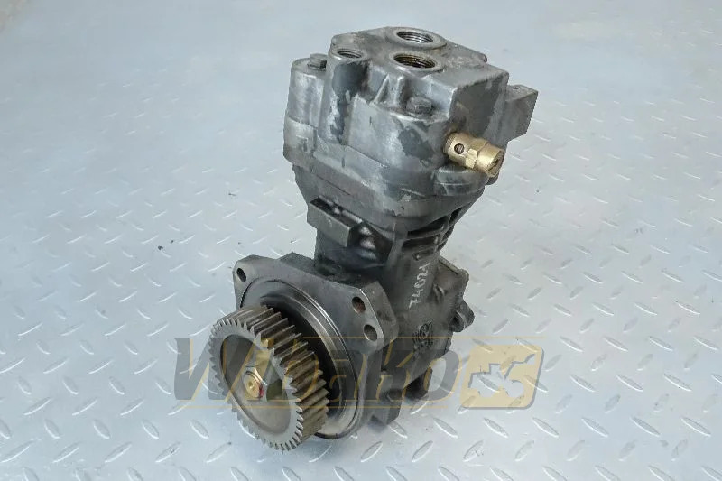 Knorr-Bremse LK3869 K016932 - Légkompresszor: 1 kép. Knorr-Bremse LK3869 K016932 - Légkompresszor: 1 kép.