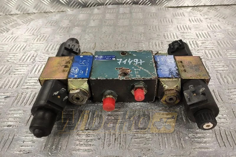 LC/Rexroth L9315220001AA00 L5111E201AD0100/L614100AB010000 - Hidraulikus szelep - Építőipari gépek: 1 kép. LC/Rexroth L9315220001AA00 L5111E201AD0100/L614100AB010000 - Hidraulikus szelep - Építőipari gépek: 1 kép.