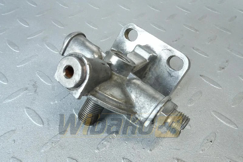 Liebherr 9075029 - Üzemanyagszűrő - Építőipari gépek: 1 kép. Liebherr 9075029 - Üzemanyagszűrő - Építőipari gépek: 1 kép.