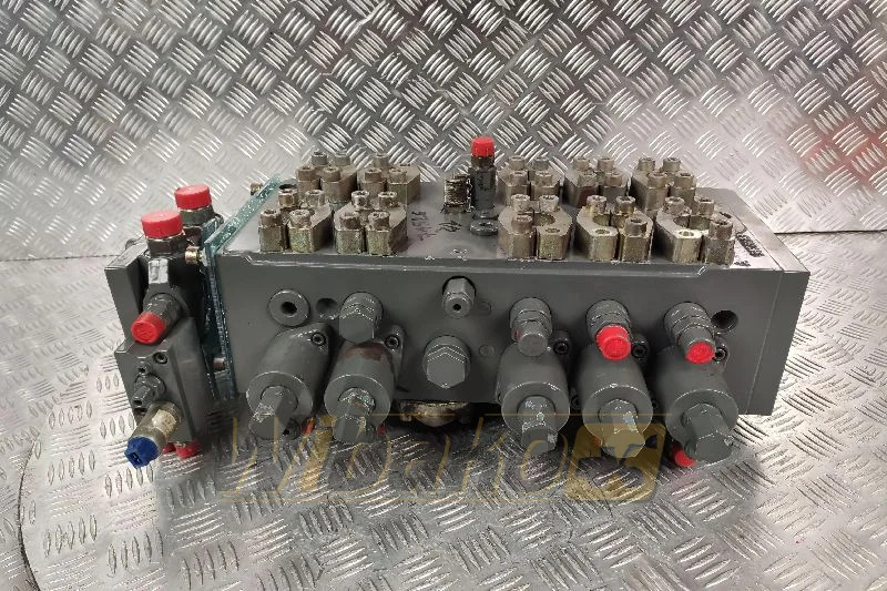 Liebherr M7-1341-21/7M7-20 00741212 - Hidraulikus szelep - Építőipari gépek: 2 kép. Liebherr M7-1341-21/7M7-20 00741212 - Hidraulikus szelep - Építőipari gépek: 2 kép.
