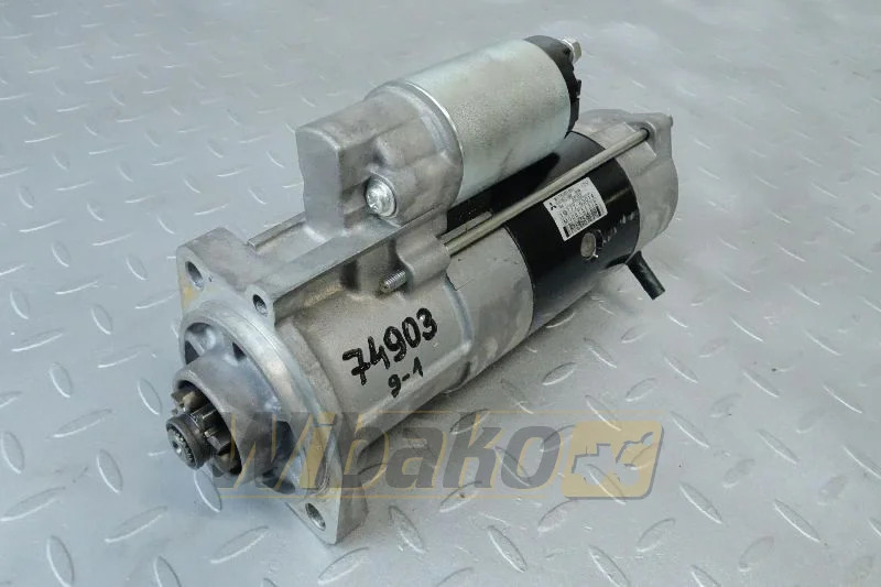 Mitsubishi M008T51372 - Indítómotor - Építőipari gépek: 1 kép. Mitsubishi M008T51372 - Indítómotor - Építőipari gépek: 1 kép.