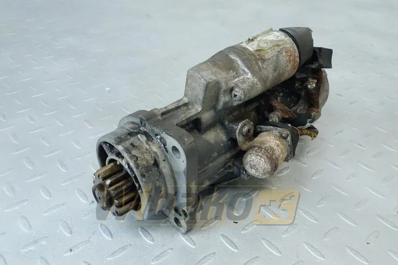 Mitsubishi M009T65271 - Indítómotor - Építőipari gépek: 1 kép. Mitsubishi M009T65271 - Indítómotor - Építőipari gépek: 1 kép.