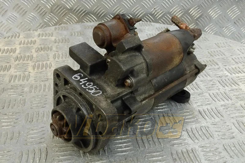 Mitsubishi M8T62471AM/6Y16 3052157 - Indítómotor - Építőipari gépek: 1 kép. Mitsubishi M8T62471AM/6Y16 3052157 - Indítómotor - Építőipari gépek: 1 kép.