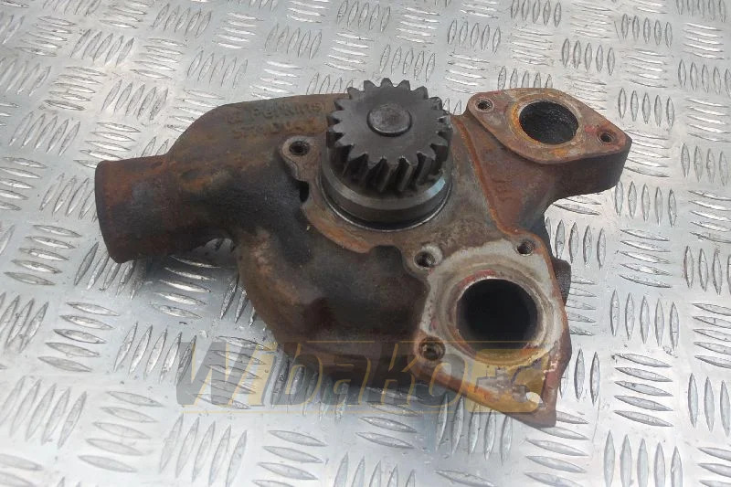 Perkins 1006E-6T U5MW0160/3771D04-7 - Vízszivattyú: 1 kép. Perkins 1006E-6T U5MW0160/3771D04-7 - Vízszivattyú: 1 kép.