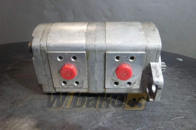Poclain 10992682 U3943552 - Hidraulikus szivattyú - Építőipari gépek: 2 kép. Poclain 10992682 U3943552 - Hidraulikus szivattyú - Építőipari gépek: 2 kép.