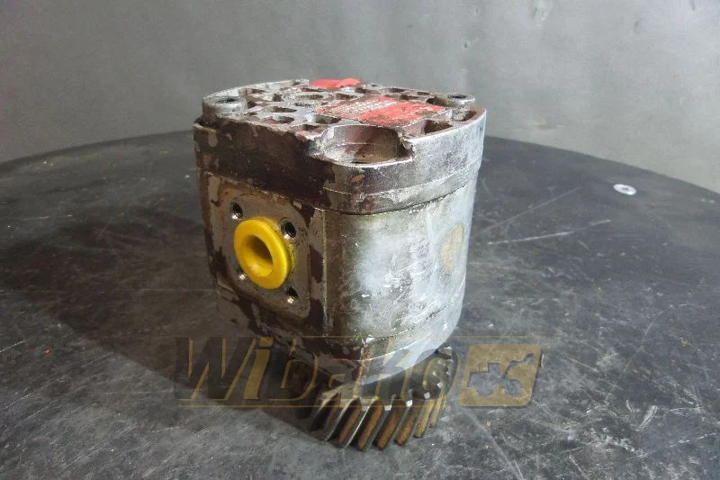 Poclain 80970737 0943593 - Hidraulikus szivattyú - Építőipari gépek: 2 kép. Poclain 80970737 0943593 - Hidraulikus szivattyú - Építőipari gépek: 2 kép.