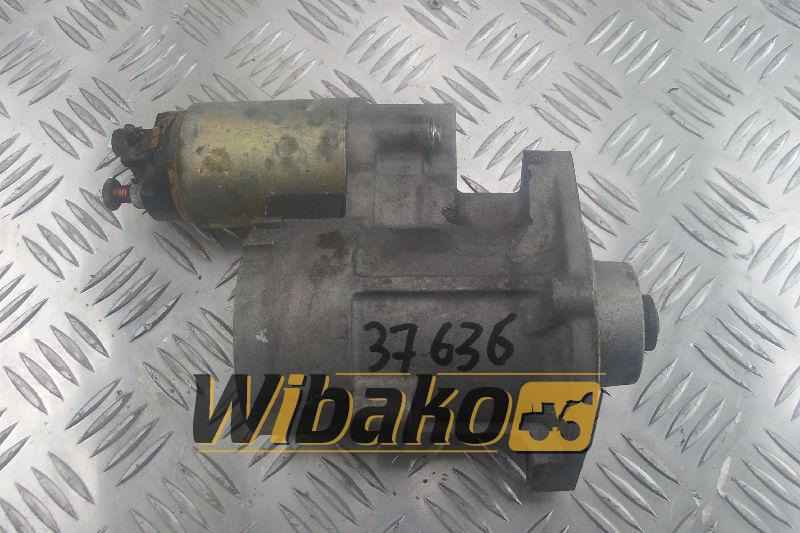 Starter for engine Kubota V3300 1C010-63013 - Indítómotor: 1 kép. Starter for engine Kubota V3300 1C010-63013 - Indítómotor: 1 kép.