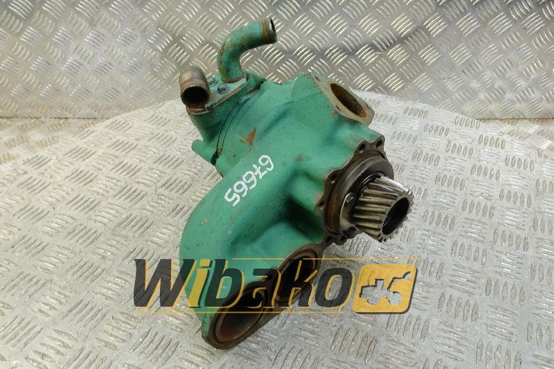 Water pump for engine Volvo TD102KCE 1000640 - Hűtőfolyadék szivattyú - Építőipari gépek: 1 kép. Water pump for engine Volvo TD102KCE 1000640 - Hűtőfolyadék szivattyú - Építőipari gépek: 1 kép.