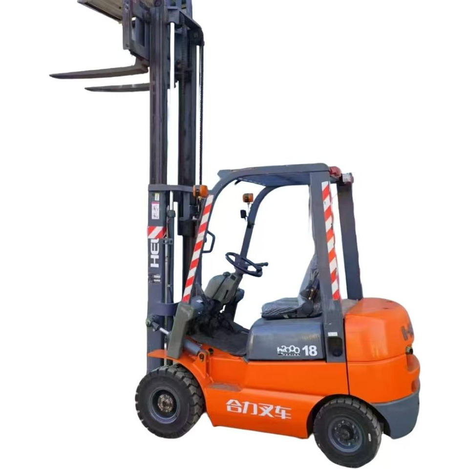 合力 1.8-ton - Gumilánctalpas személyemelő: 1 kép. 合力 1.8-ton - Gumilánctalpas személyemelő: 1 kép.