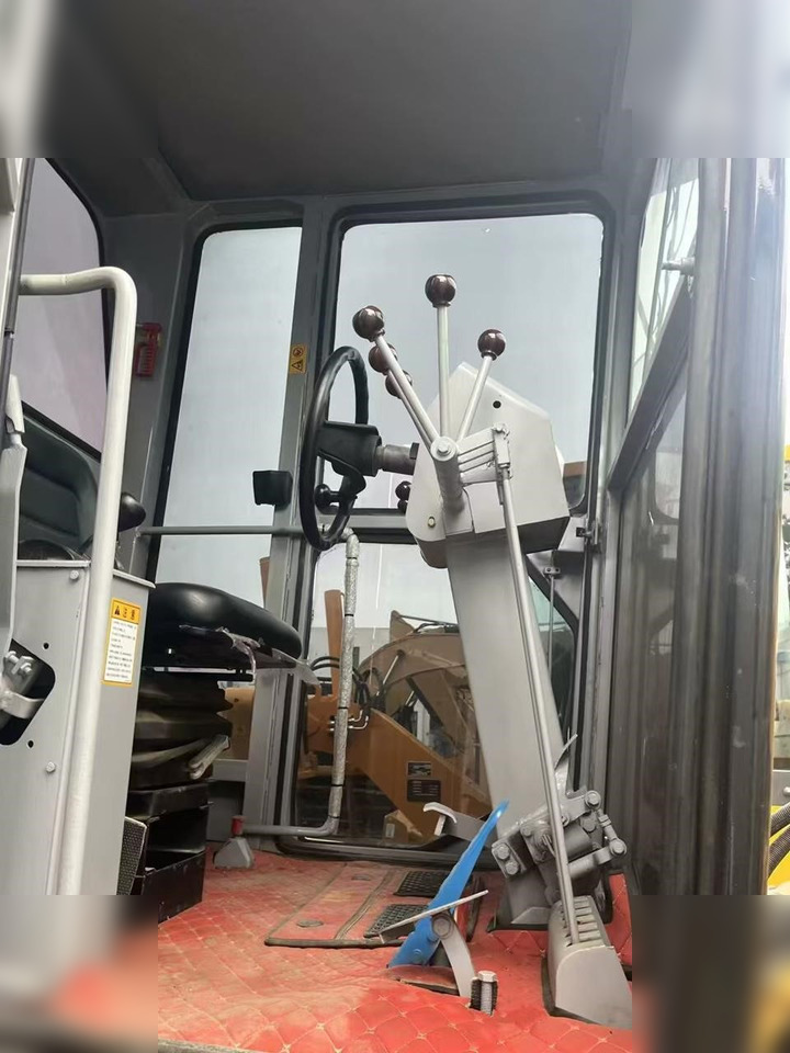 CATERPILLAR 140K - Gréder: 4 kép. CATERPILLAR 140K - Gréder: 4 kép.