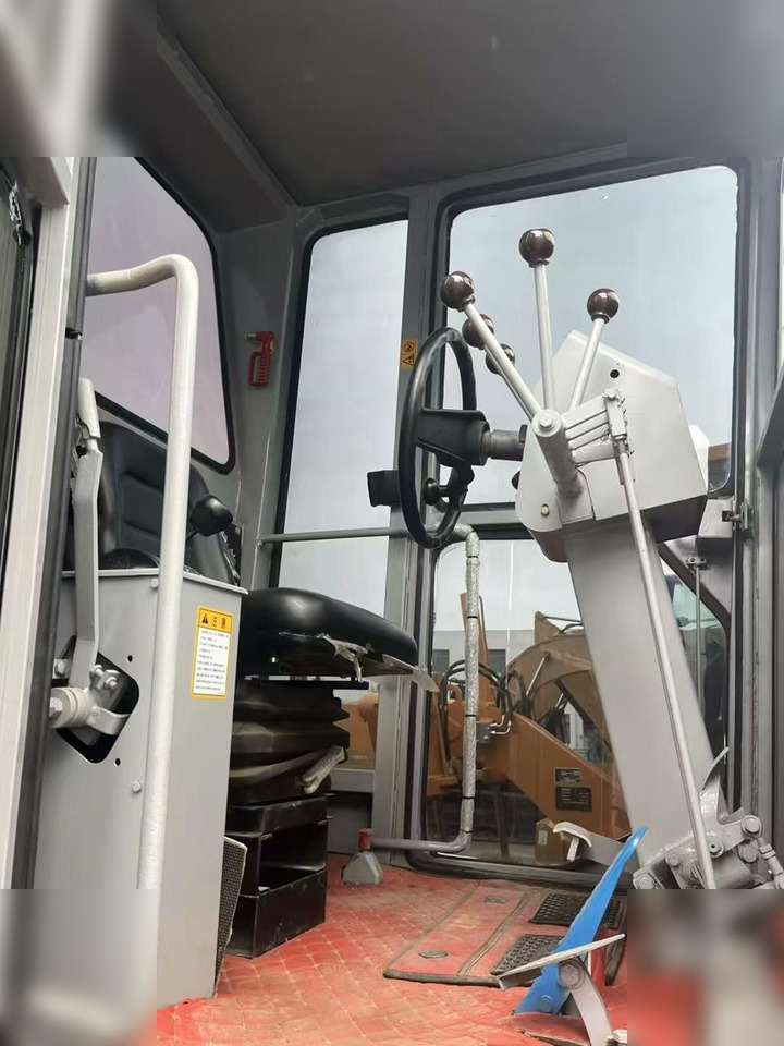 CATERPILLAR 140K - Gréder: 5 kép. CATERPILLAR 140K - Gréder: 5 kép.