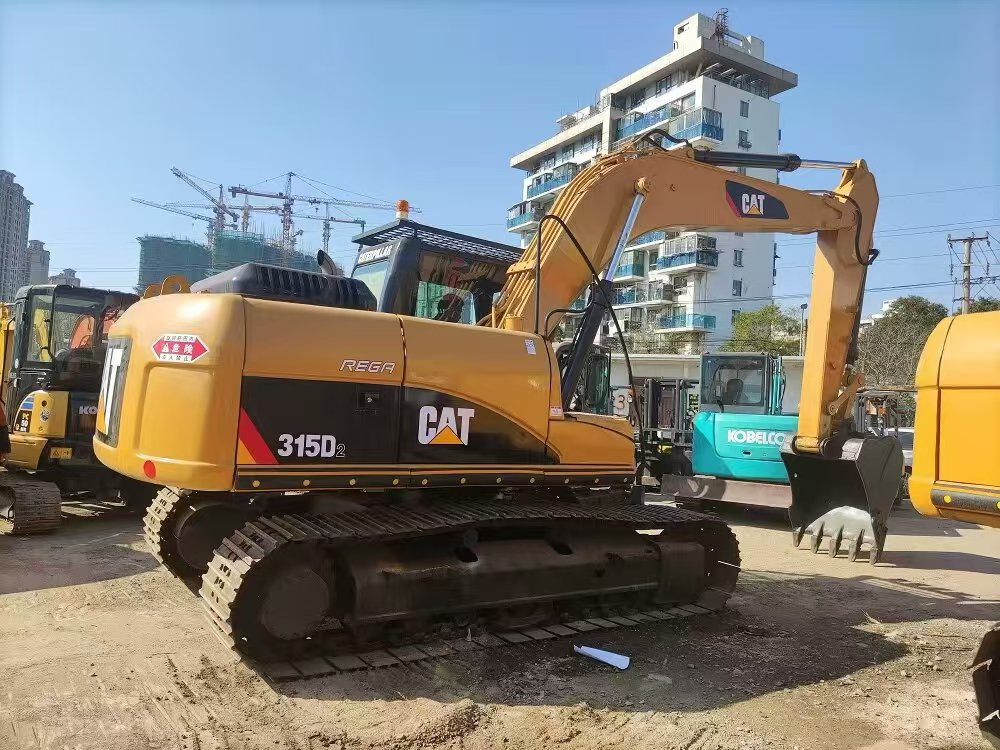 CATERPILLAR 315D - Lánctalpas kotró: 5 kép. CATERPILLAR 315D - Lánctalpas kotró: 5 kép.