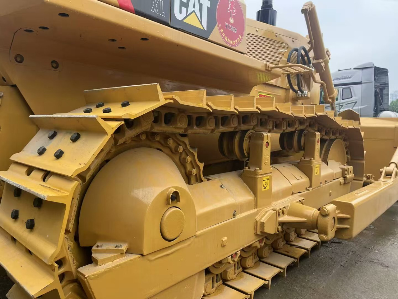 Buldózer CATERPILLAR D6G: 13 kép.