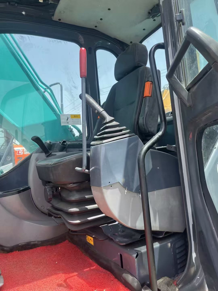 KOBELCO sk130lc lízing KOBELCO sk130lc: 6 kép.