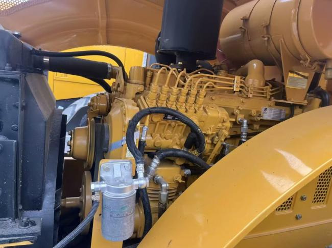 Talajtömörítő XCMG XS223J: 6 kép.