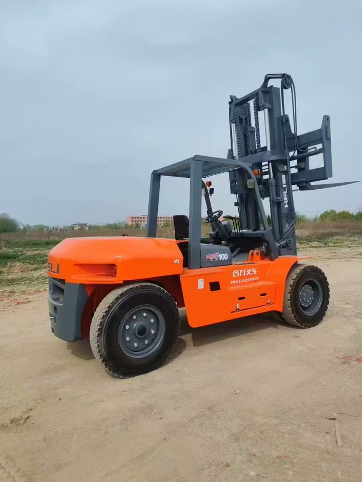 Heli 10-ton - Villás targonca: 5 kép. Heli 10-ton - Villás targonca: 5 kép.