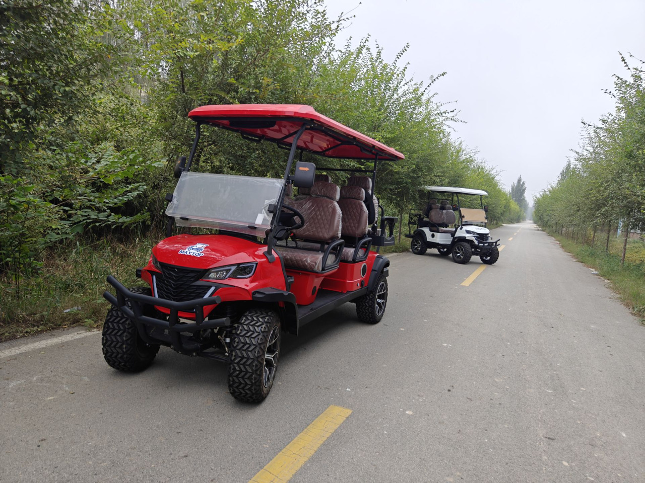 MAYTOP HIGHTOP MF Golf Cart with Electric or Petrol engine 2-8seats - Városi busz: 4 kép. MAYTOP HIGHTOP MF Golf Cart with Electric or Petrol engine 2-8seats - Városi busz: 4 kép.