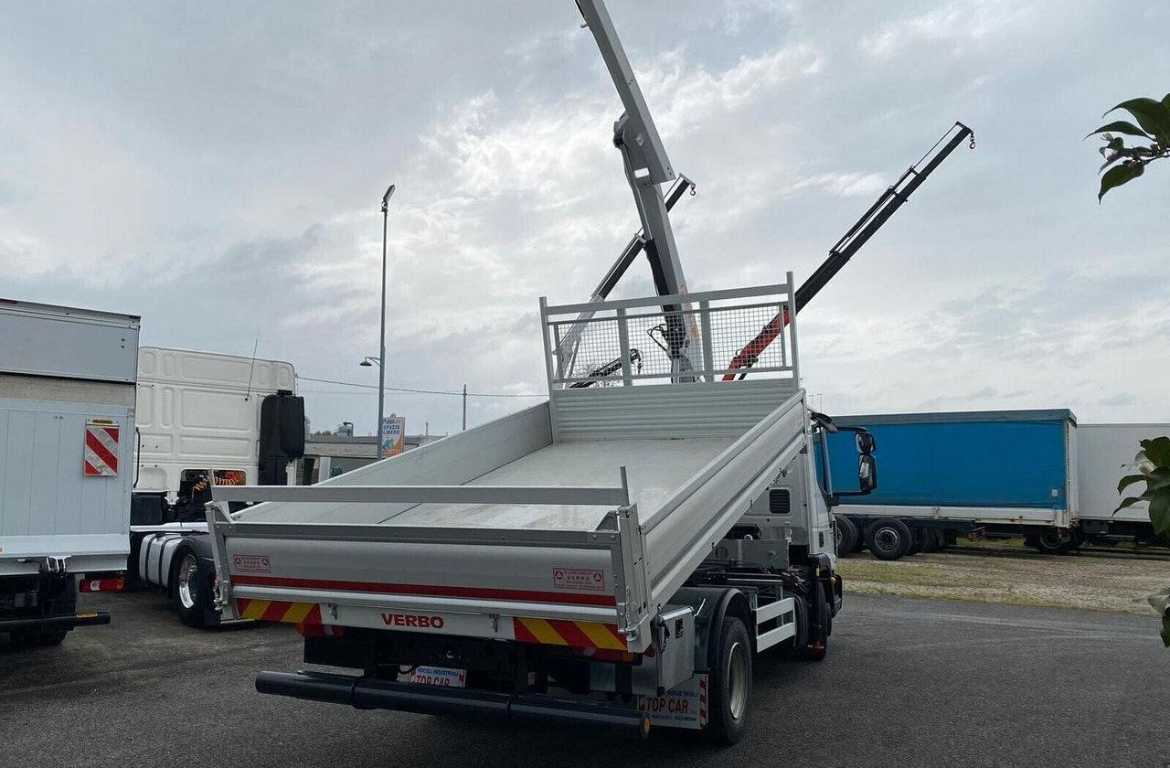 IVECO EUROCARGO 75E16 2019 RIBALTABILE E GRU - Billenőplatós teherautó, Darus autó: 5 kép. IVECO EUROCARGO 75E16 2019 RIBALTABILE E GRU - Billenőplatós teherautó, Darus autó: 5 kép.