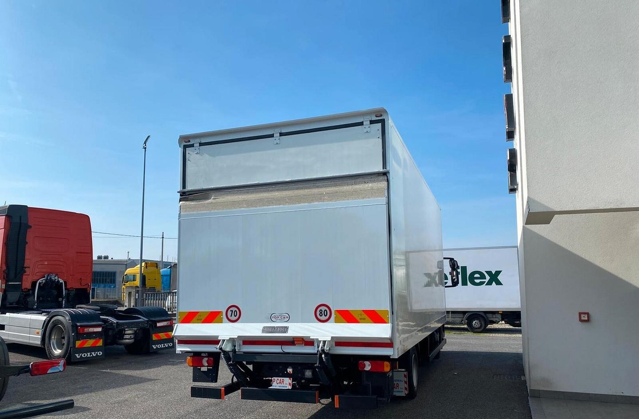 IVECO EUROCARGO 75E21 2019 CASSONE E SPONDA - Dobozos felépítményű teherautó: 3 kép. IVECO EUROCARGO 75E21 2019 CASSONE E SPONDA - Dobozos felépítményű teherautó: 3 kép.