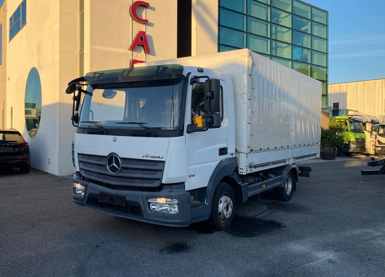 MERCEDES-BENZ 816 ATEGO - Ponyvás teherautó: 1 kép. MERCEDES-BENZ 816 ATEGO - Ponyvás teherautó: 1 kép.