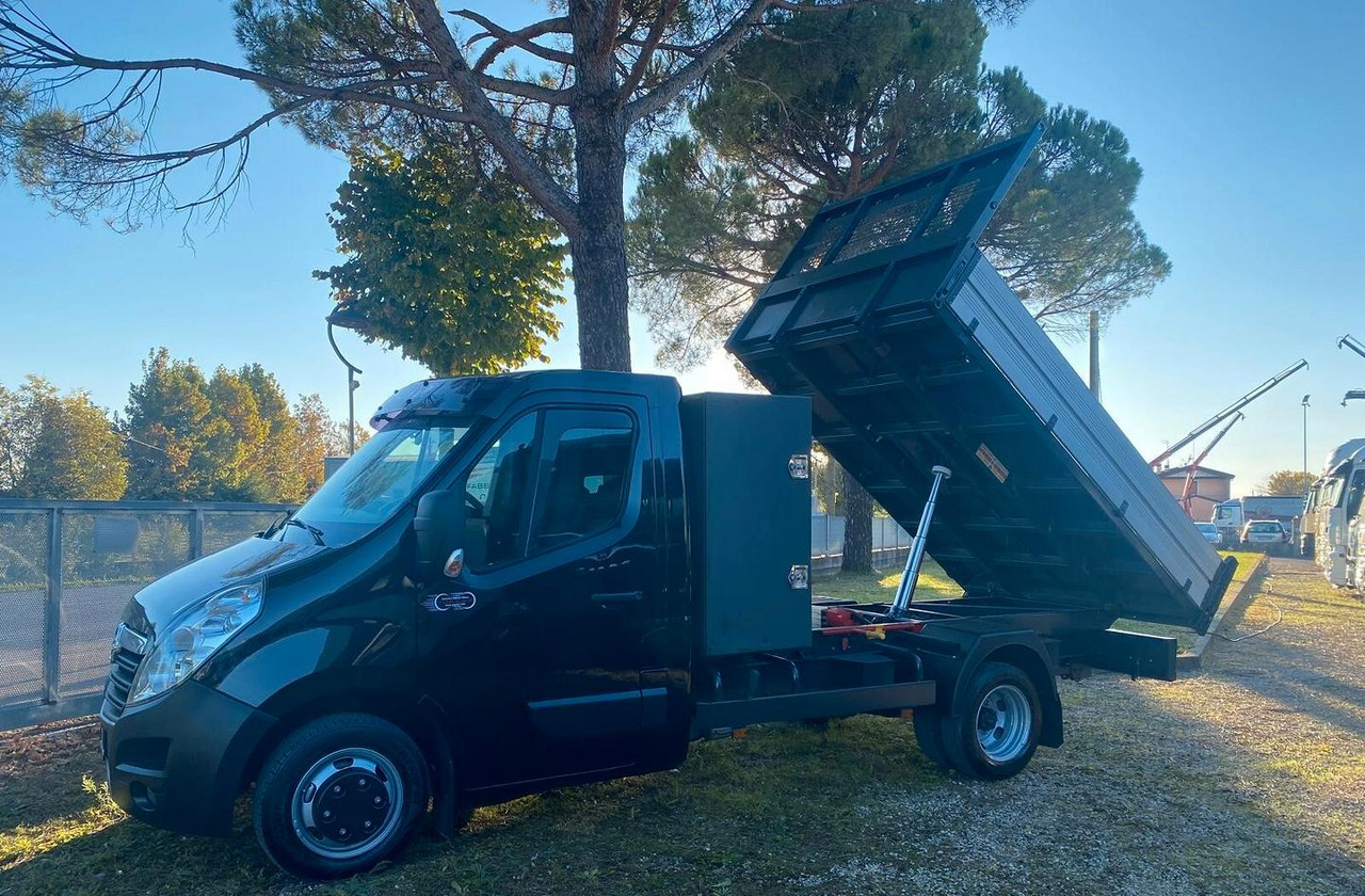 OPEL MOVANO CASSONE RIBALTABILE E PORTA ATTREZZI - Billenőplatós kisteherautó: 1 kép. OPEL MOVANO CASSONE RIBALTABILE E PORTA ATTREZZI - Billenőplatós kisteherautó: 1 kép.