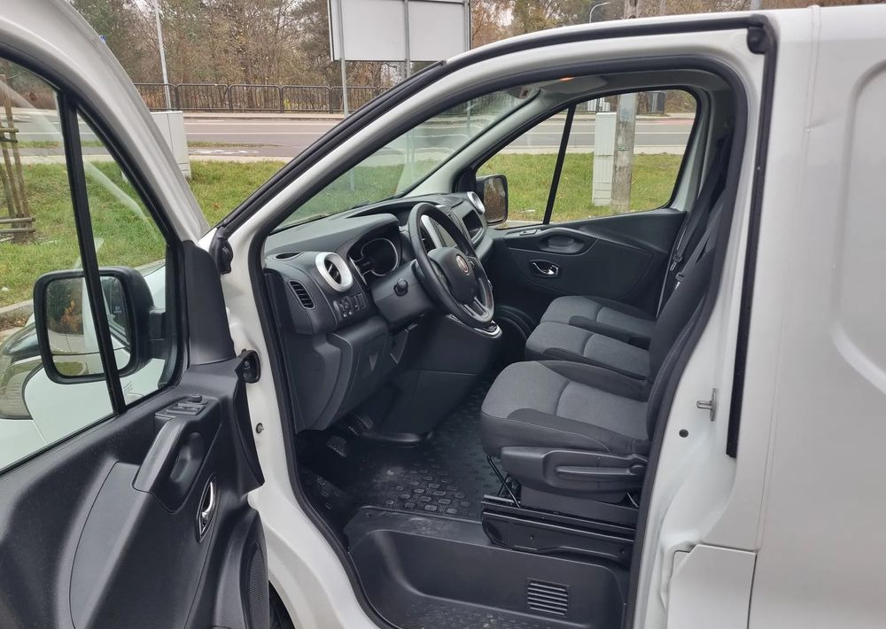 Kis furgon Fiat Talento: 7 kép.