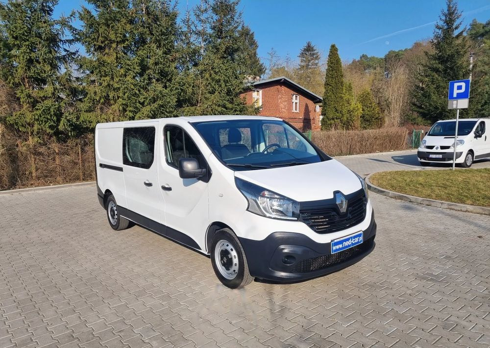 Renault Trafic - Kis furgon: 2 kép. Renault Trafic - Kis furgon: 2 kép.