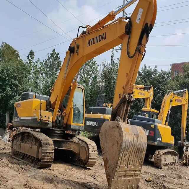 Cheap hyundai 385lc-9T Crawler Excavator for Sale,original hyundai 385-9t Excavators in China - Kotrógép: 2 kép. Cheap hyundai 385lc-9T Crawler Excavator for Sale,original hyundai 385-9t Excavators in China - Kotrógép: 2 kép.