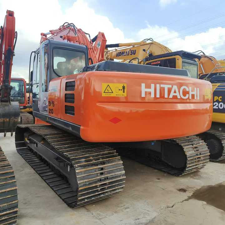 Hitachi Brand Zx210 Crawler Excavator 21tons Digger for Sale Used Hitachi Zx200 210 350 Excavator in Stock on Sale - Kotrógép: 5 kép. Hitachi Brand Zx210 Crawler Excavator 21tons Digger for Sale Used Hitachi Zx200 210 350 Excavator in Stock on Sale - Kotrógép: 5 kép.