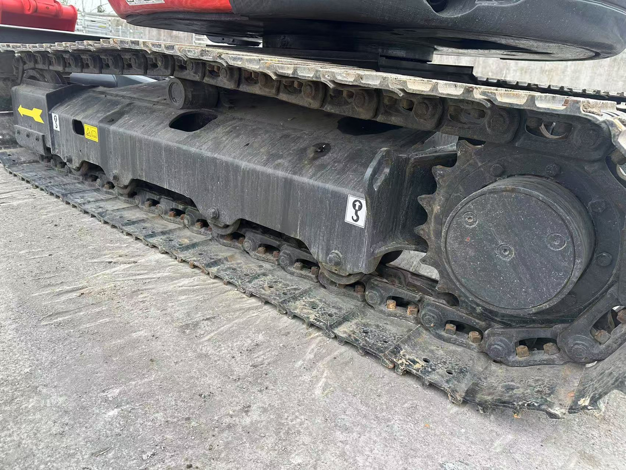 KUBOTA U55 in stock - Minikotró: 4 kép. KUBOTA U55 in stock - Minikotró: 4 kép.