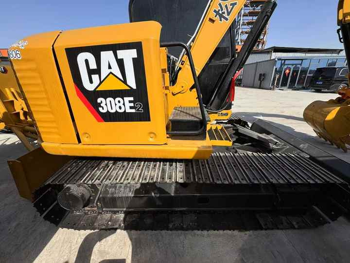 Nearly Brand New Caterpillar Brand Cat 308e2 Mini Excavator for Sale Used 5t 6t 7t 8t Mini Excavator in Stock - Minikotró: 4 kép. Nearly Brand New Caterpillar Brand Cat 308e2 Mini Excavator for Sale Used 5t 6t 7t 8t Mini Excavator in Stock - Minikotró: 4 kép.