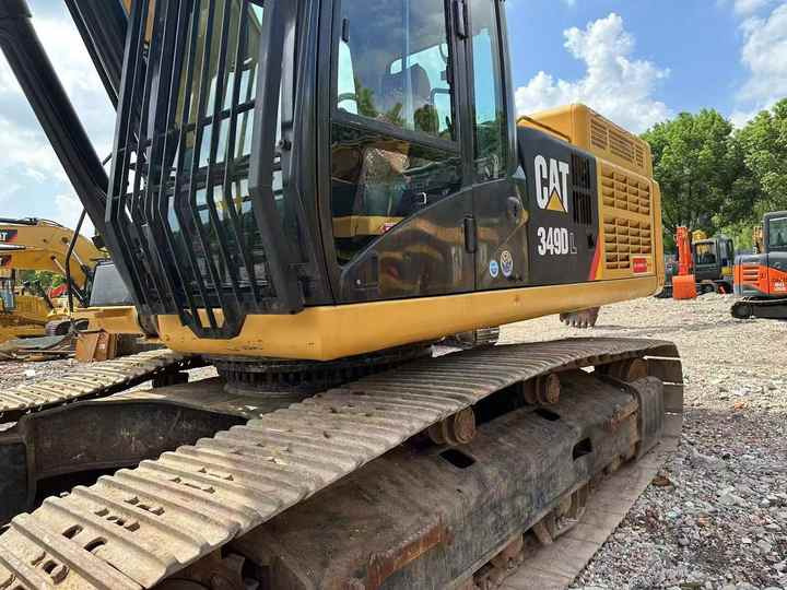 Used Caterpillar 349DL Excavator Superior Performance Strong Power Earth Moving Machinery Cat 50 Ton Excavator 349D for Sale - Lánctalpas kotró: 2 kép. Used Caterpillar 349DL Excavator Superior Performance Strong Power Earth Moving Machinery Cat 50 Ton Excavator 349D for Sale - Lánctalpas kotró: 2 kép.