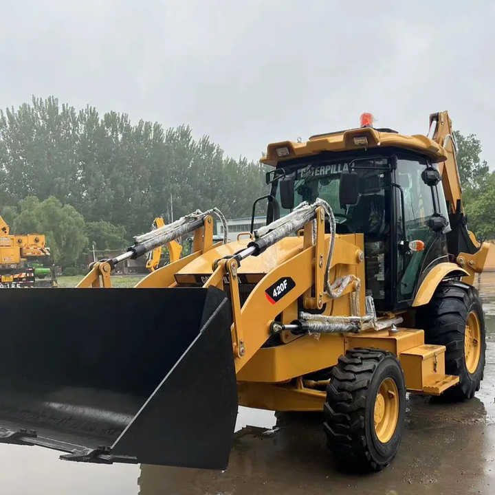 Used Caterpillar CAT 420F Backhoe Loader Retro Excavator CAT420F Cheap Price for Sale - Kotrórakodó: 4 kép. Used Caterpillar CAT 420F Backhoe Loader Retro Excavator CAT420F Cheap Price for Sale - Kotrórakodó: 4 kép.