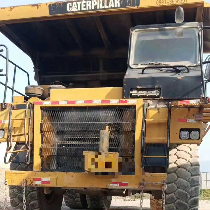 Used Caterpillar CAT 773d Backhoe Loader Retro Dump TruckCAT773d Cheap Price for Sale - Bánya teherautó: 3 kép. Used Caterpillar CAT 773d Backhoe Loader Retro Dump TruckCAT773d Cheap Price for Sale - Bánya teherautó: 3 kép.