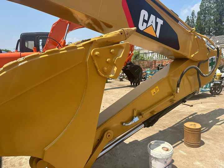Used Caterpillar Excavators 320D Good Condition Used Excavators for Sale Second Hand Machine CAT Caterpillar 320D Excavadoras - Lánctalpas kotró: 4 kép. Used Caterpillar Excavators 320D Good Condition Used Excavators for Sale Second Hand Machine CAT Caterpillar 320D Excavadoras - Lánctalpas kotró: 4 kép.
