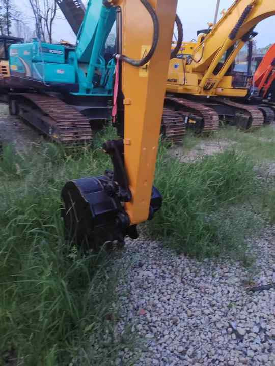 Used China Brand Sany Sy5cmini Excavator for Sale Mini Excavator Mini Digger Excavator - Minikotró: 4 kép. Used China Brand Sany Sy5cmini Excavator for Sale Mini Excavator Mini Digger Excavator - Minikotró: 4 kép.