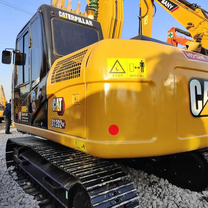 Used Crawler Caterpillar 312D Excavator with Good Condition for Sale - Lánctalpas kotró: 4 kép. Used Crawler Caterpillar 312D Excavator with Good Condition for Sale - Lánctalpas kotró: 4 kép.