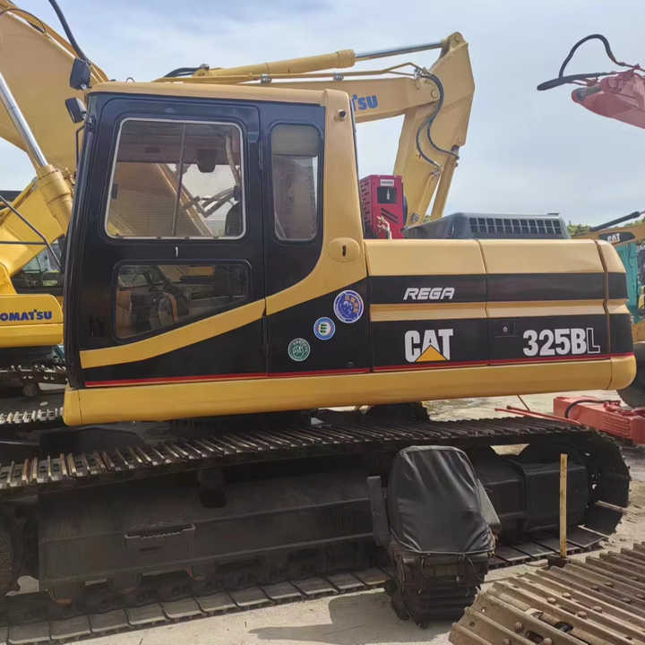 Used Digger CAT 325BL Construction Machinery Construction Digger Used CAT 325BL Cheap Excavator - Lánctalpas kotró: 1 kép. Used Digger CAT 325BL Construction Machinery Construction Digger Used CAT 325BL Cheap Excavator - Lánctalpas kotró: 1 kép.