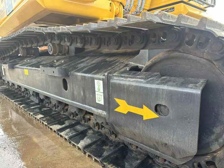 Used Good Quality Japan Original PC210-8 in Good Condition PC210-8 Komatsu - Lánctalpas kotró: 4 kép. Used Good Quality Japan Original PC210-8 in Good Condition PC210-8 Komatsu - Lánctalpas kotró: 4 kép.