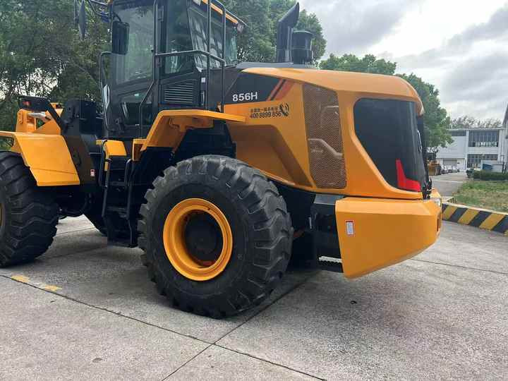Used LIUGONG 856H wheel in Good Condition for sale 90%new uesd Loader liugong 856h Used Loader For Sale - Gumikerekes homlokrakodó: 3 kép. Used LIUGONG 856H wheel in Good Condition for sale 90%new uesd Loader liugong 856h Used Loader For Sale - Gumikerekes homlokrakodó: 3 kép.