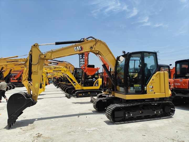 Used Mini Caterpillar 307.5 Excavator in High Quality for Sale - Minikotró: 3 kép. Used Mini Caterpillar 307.5 Excavator in High Quality for Sale - Minikotró: 3 kép.
