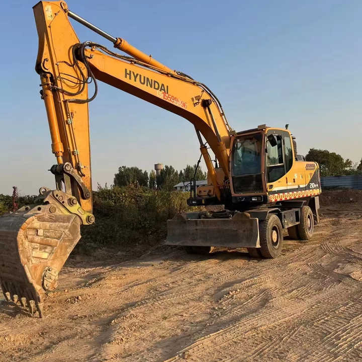 Well-Maintained Hyundai 210-9Used Wheel Excavator Construction Machine | No Major Repairs | Price Negotiable - Gumikerekes kotró: 1 kép. Well-Maintained Hyundai 210-9Used Wheel Excavator Construction Machine | No Major Repairs | Price Negotiable - Gumikerekes kotró: 1 kép.