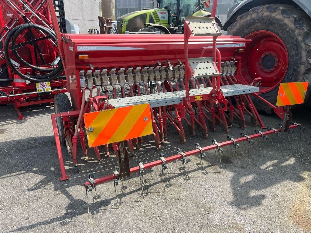 Szemenkénti vetőgép Accord M DRILL PRO: 7 kép.