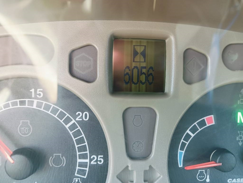 Traktor Case IH Maxxum 140: 32 kép.