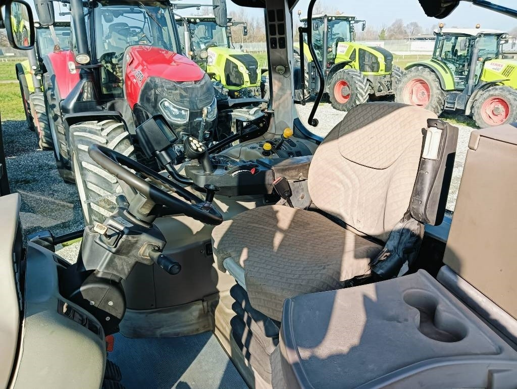 Traktor Case IH Maxxum 140: 23 kép.