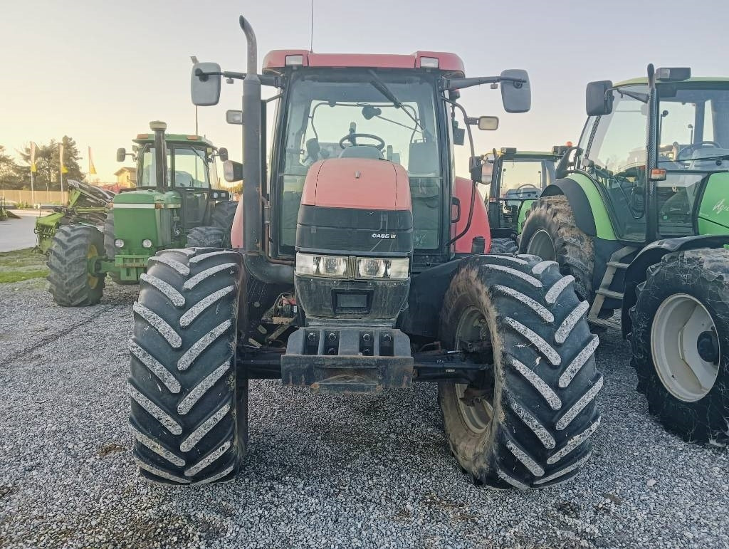 Traktor Case IH Maxxum 140: 12 kép.