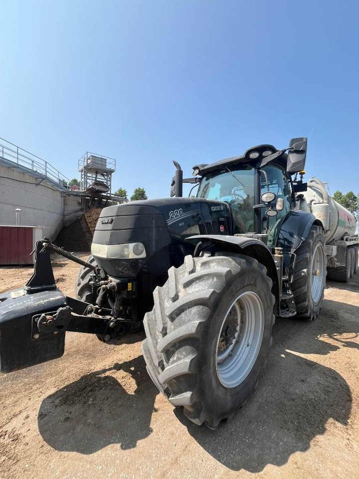 Case IH Puma 185 CVX - Traktor: 2 kép. Case IH Puma 185 CVX - Traktor: 2 kép.